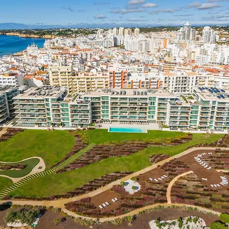 Bayline Paradise By Portucasa Apartment
