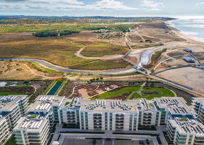 Bayline Paradise By Portucasa Apartmán *